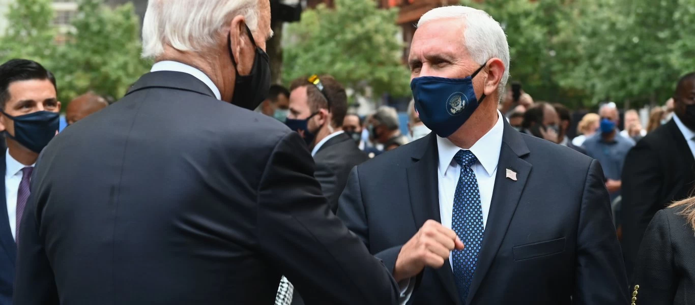 «Τρέχουν» να εμβολιαστούν Τ.Μπάιντεν-Μ.Πενς - Η κακοκαιρία απειλεί τη διανομή του εμβολίου στις ΗΠΑ